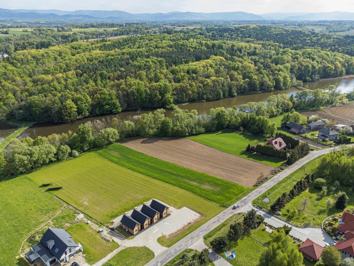Wycisznia - Drewniane Domki Caloroczne Gieraltowiczki ภายนอก รูปภาพ